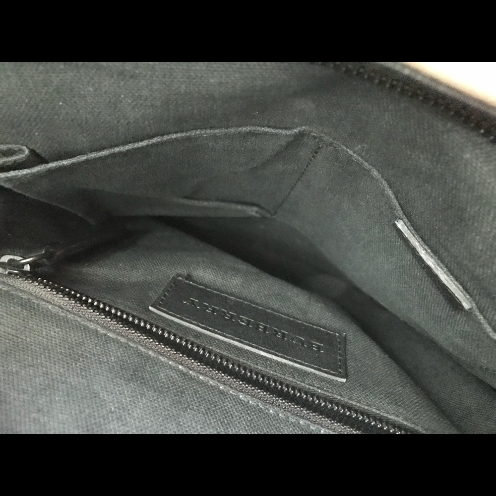 🚲BURBERRY🚲 - Picture 2 of 4